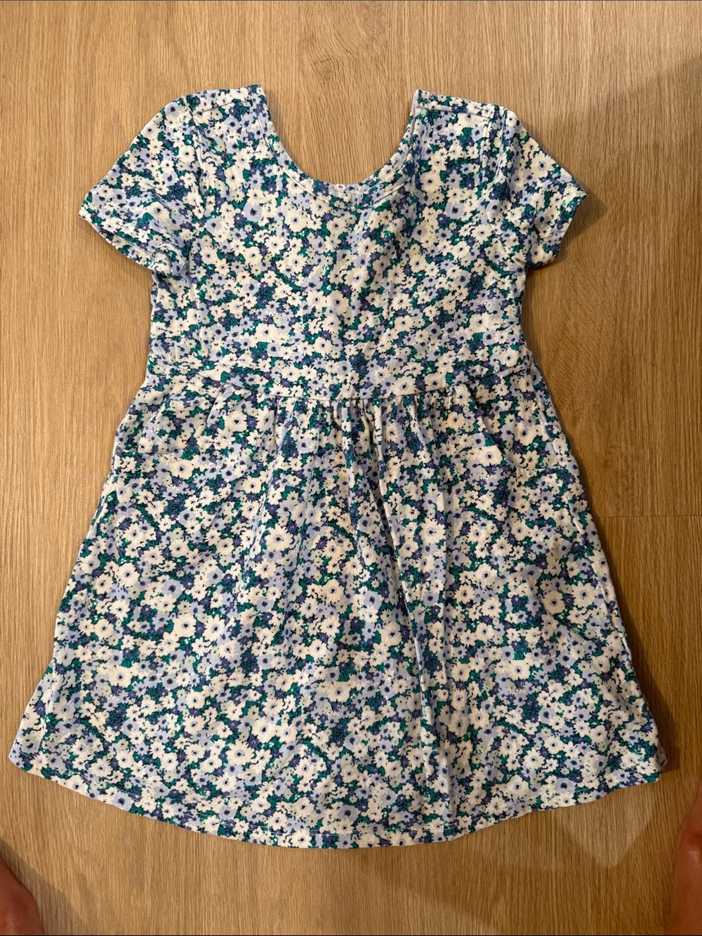 GAP White and Blue Floral Short-Sleeve Dress